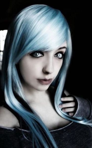 Meet Emo Cuties