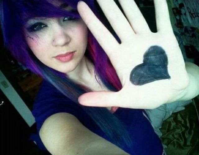 Meet Emo Cuties