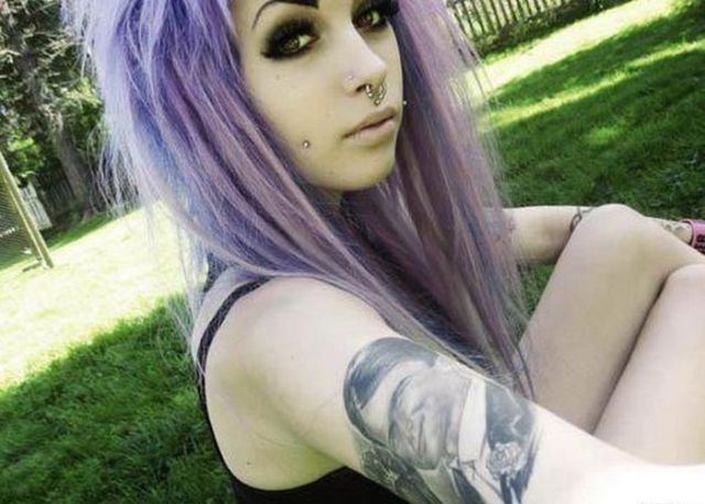Meet Emo Cuties