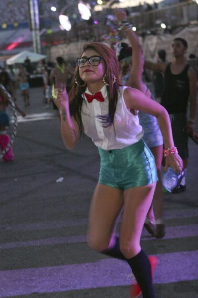 Cute Chicks from the Electric Daisy Carnival