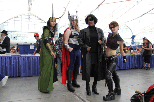 Сomic-Con 2012 Cosplayer Girls