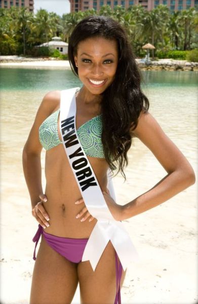These Black Hotties Are a Treat for the Eyes