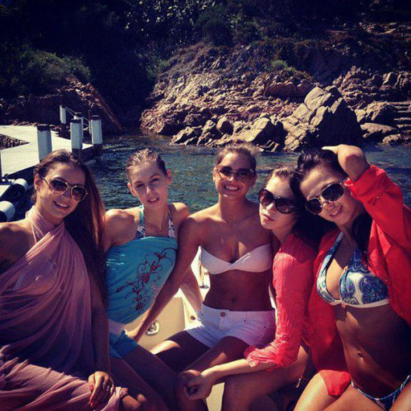 Russian Girls from National Rhythmic Gymnastics Team Relax in Sardinia