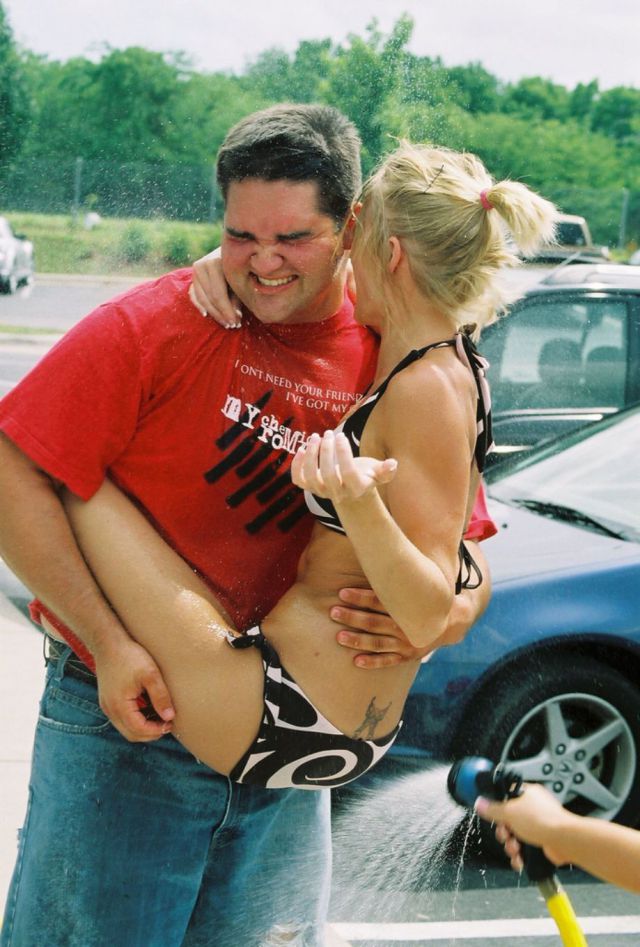 This Car Wash Must Be Every Man’s Dream