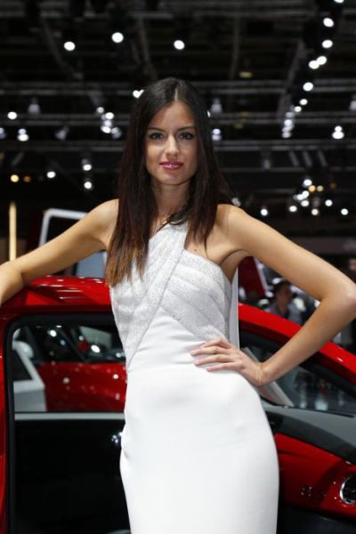 The Lovely Girls of the Paris Motor Show 2012