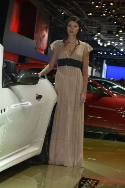 The Lovely Girls of the Paris Motor Show 2012