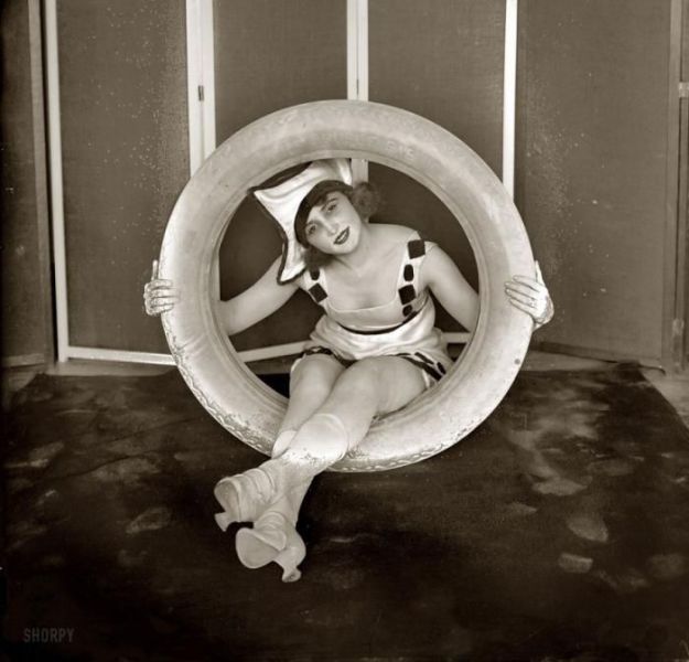 Erotica from the Start of the XX Century!