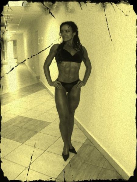 The Sexy and Fit Women Are All Moms Too