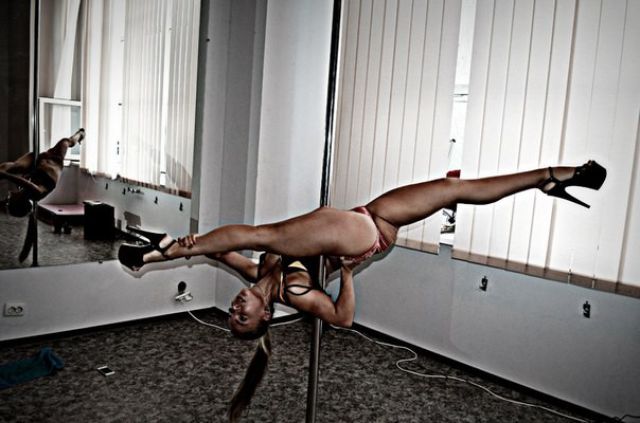 The Sexy and Fit Women Are All Moms Too