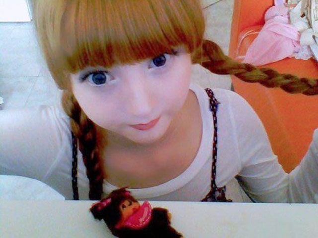 Creepy Girls Who Bring Dolls to Life!