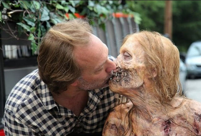 A Look Behind-the-scenes of “The Walking Dead”