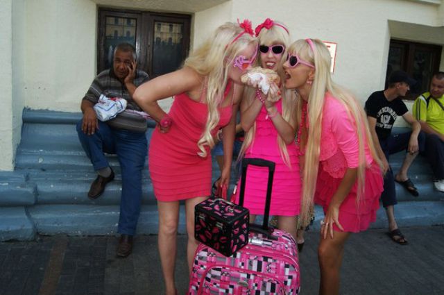 These Girls Go Crazy for Pink