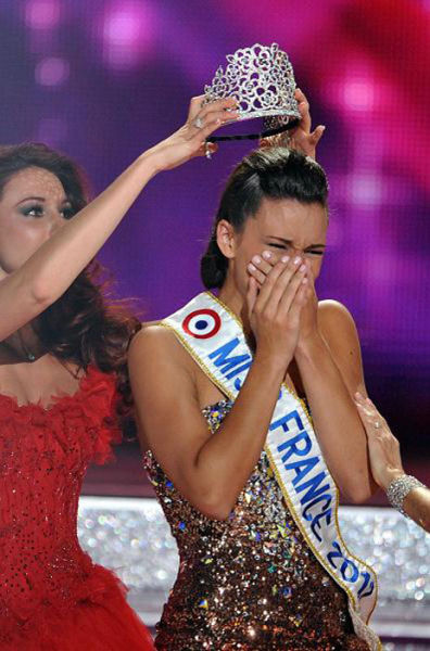 “Miss France 2013” Winner Causes Race Controversy