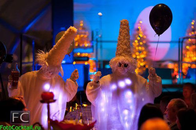 Russian Clubs: Where Weird Meets Beautiful