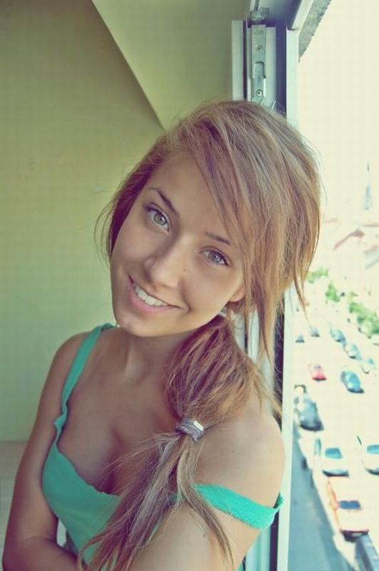 Beauty Is Epitomised in This Gallery of Girls