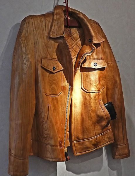 Meet the Amazingly Talented Wood Sculptor