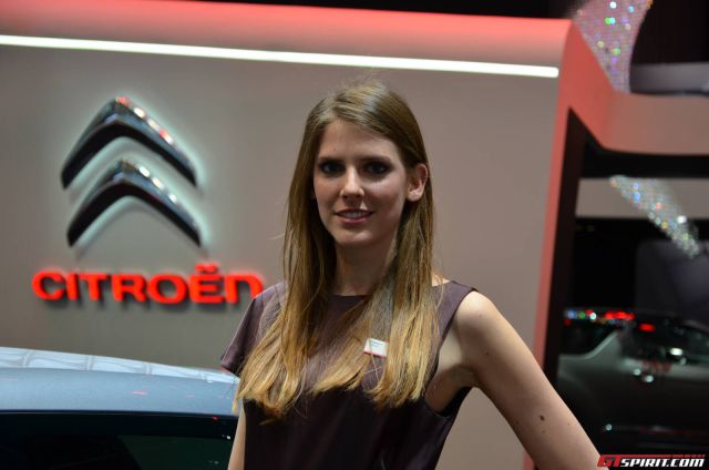 The Attractive Ladies of the Geneva Motor Show 2013