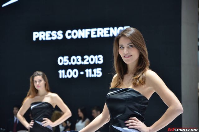 The Attractive Ladies of the Geneva Motor Show 2013