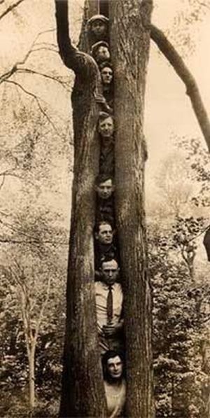 Disturbingly Odd People from the Past