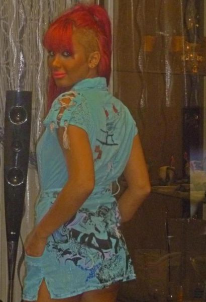 Middle Eastern Girls Who Think They Look Hot