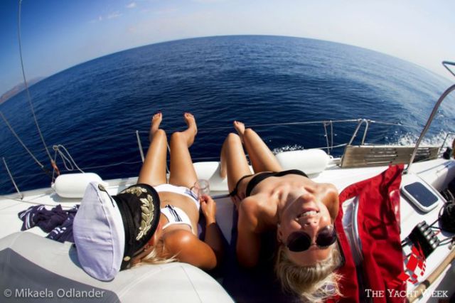 The Best Part of Yacht Week Is the Bikini Babes