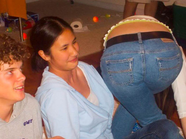 Men Just Can’t Help BUTT Stare