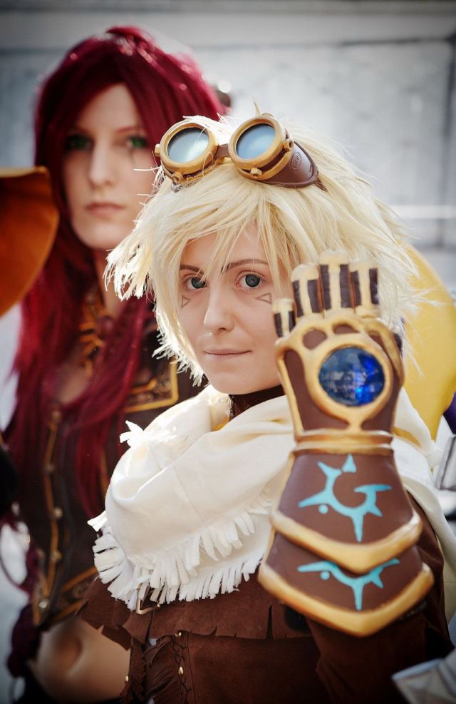 Cosplay Girls at Leipsiger Buchmesse 2013