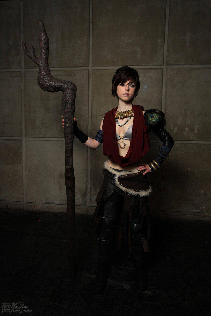 Gaming Characters Come to Life in Hot Cosplay