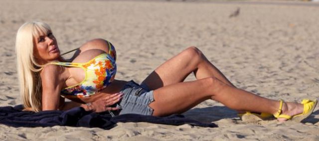 Huge Breasts Are Destroying Porn Star’s Life