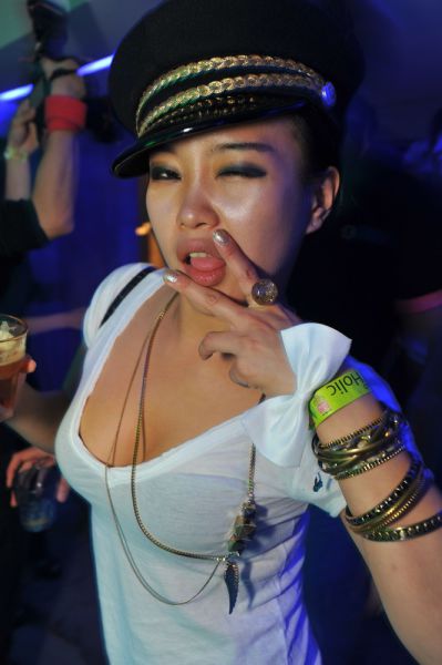 The Sexy Debauchery That Happens Inside South Korean Night Clubs