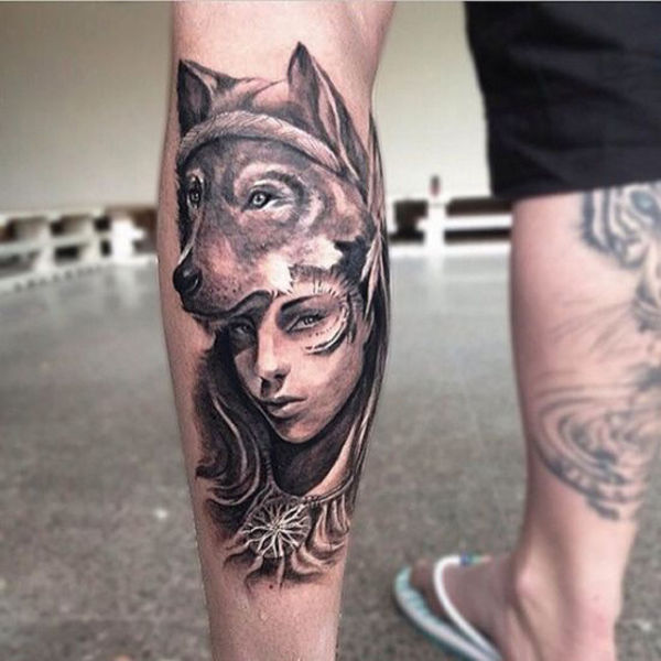 Tattoo Lovers Gather around for Epic Body Art