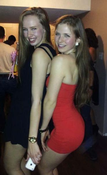 Tight Dresses Hug These Figures in All the Right Places