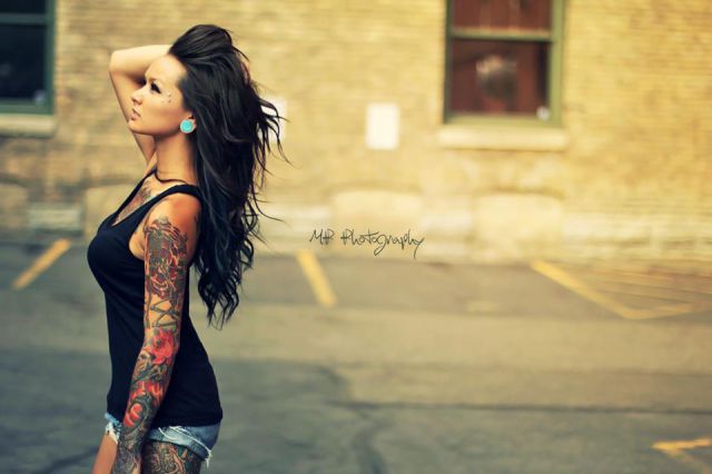 Sexy Girls Who Like Ink