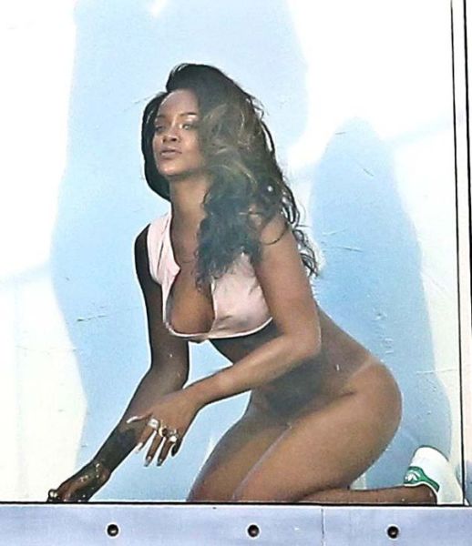 Rihanna’s Raunchy Ass-Bearing Photoshoot