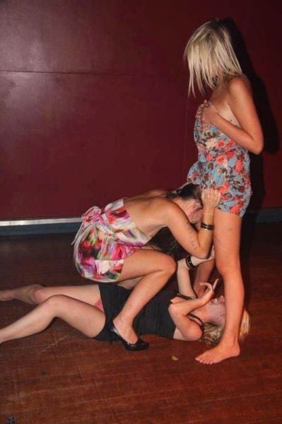 grownup corner 50 pics 3 gifs 9.html - 50 HD GIF | Premium Gallery 2014