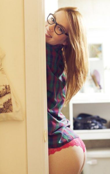 Girls Who Show How Sexy Glasses Can Be