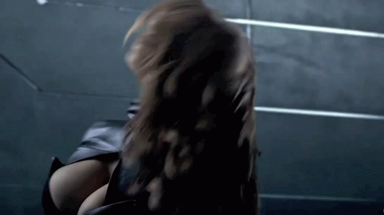 Kelly Brooks Sizzles in Sexy GIFs