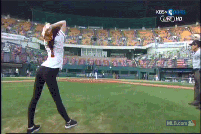 Girls Who Can Really Flex Their Bodies