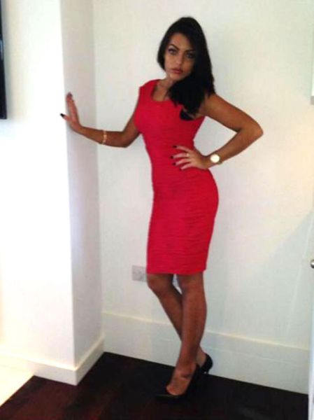 English Graduate Trades in Books for Beauty