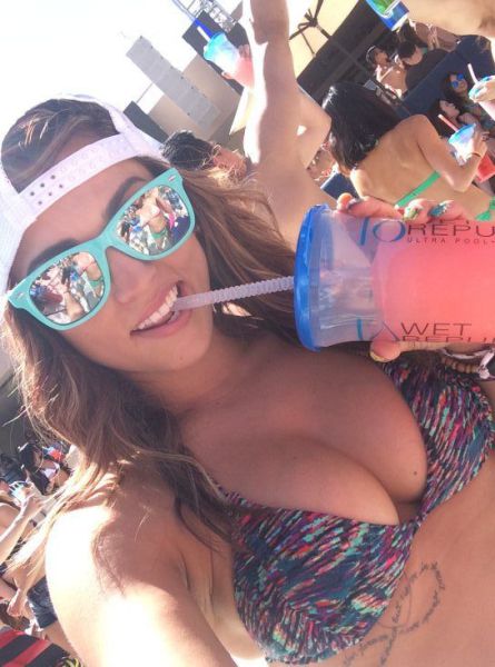 Boys Go Wild for Boobs