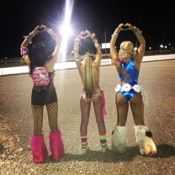 Sweet and Sexy Las Vegas Daisy Carnival Girls
