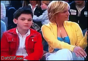 People Who Can’t Help Staring at Hot Girls