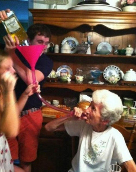 Elderly People Who Have Never Stopped Partying
