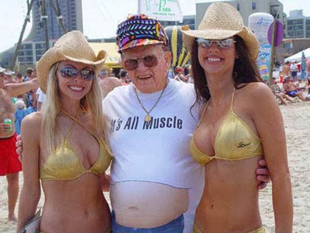 Elderly People Who Have Never Stopped Partying