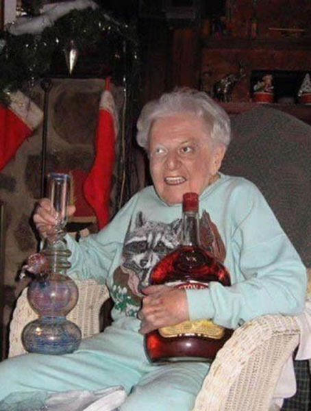 Elderly People Who Have Never Stopped Partying