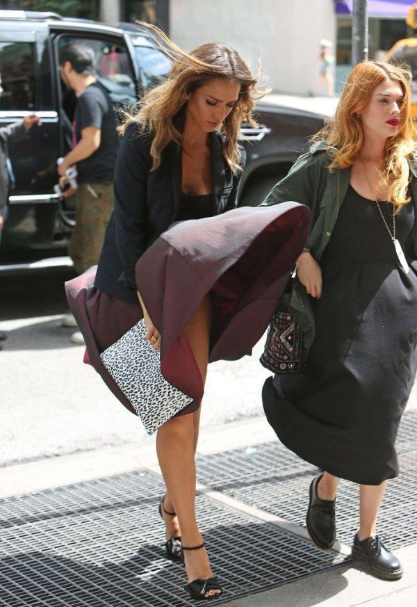 Jessica Alba’s Marilyn Monroe Moment