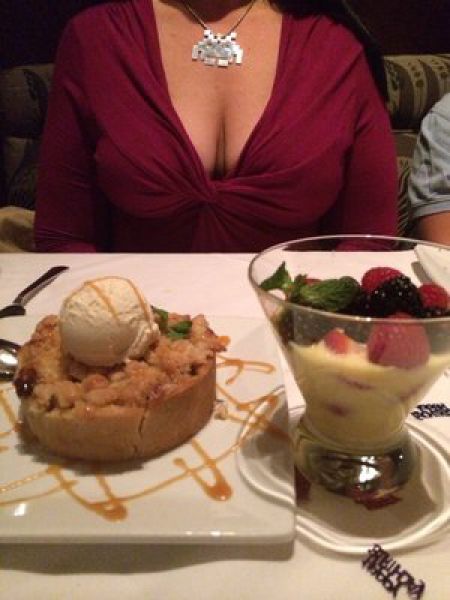 Why This Man’s Yelp Reviews Are Loved by All