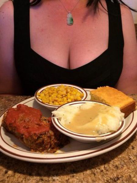 Why This Man’s Yelp Reviews Are Loved by All