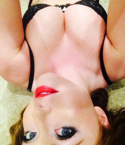 Girls Who Have a Certain Chest Appeal