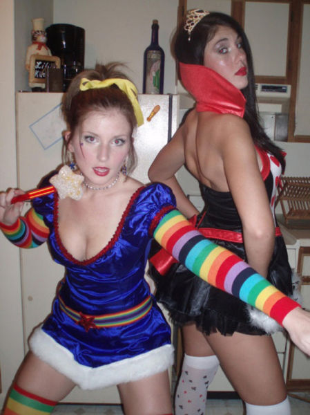 Cute Girls Look Smoking Hot in Halloween Costumes